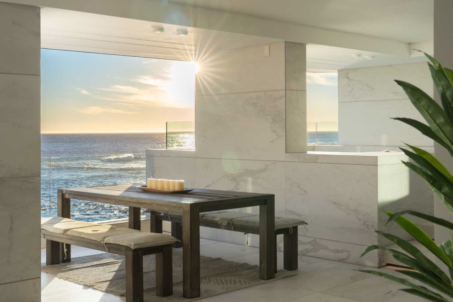 5 Bedroom Property for Sale in Bantry Bay Western Cape